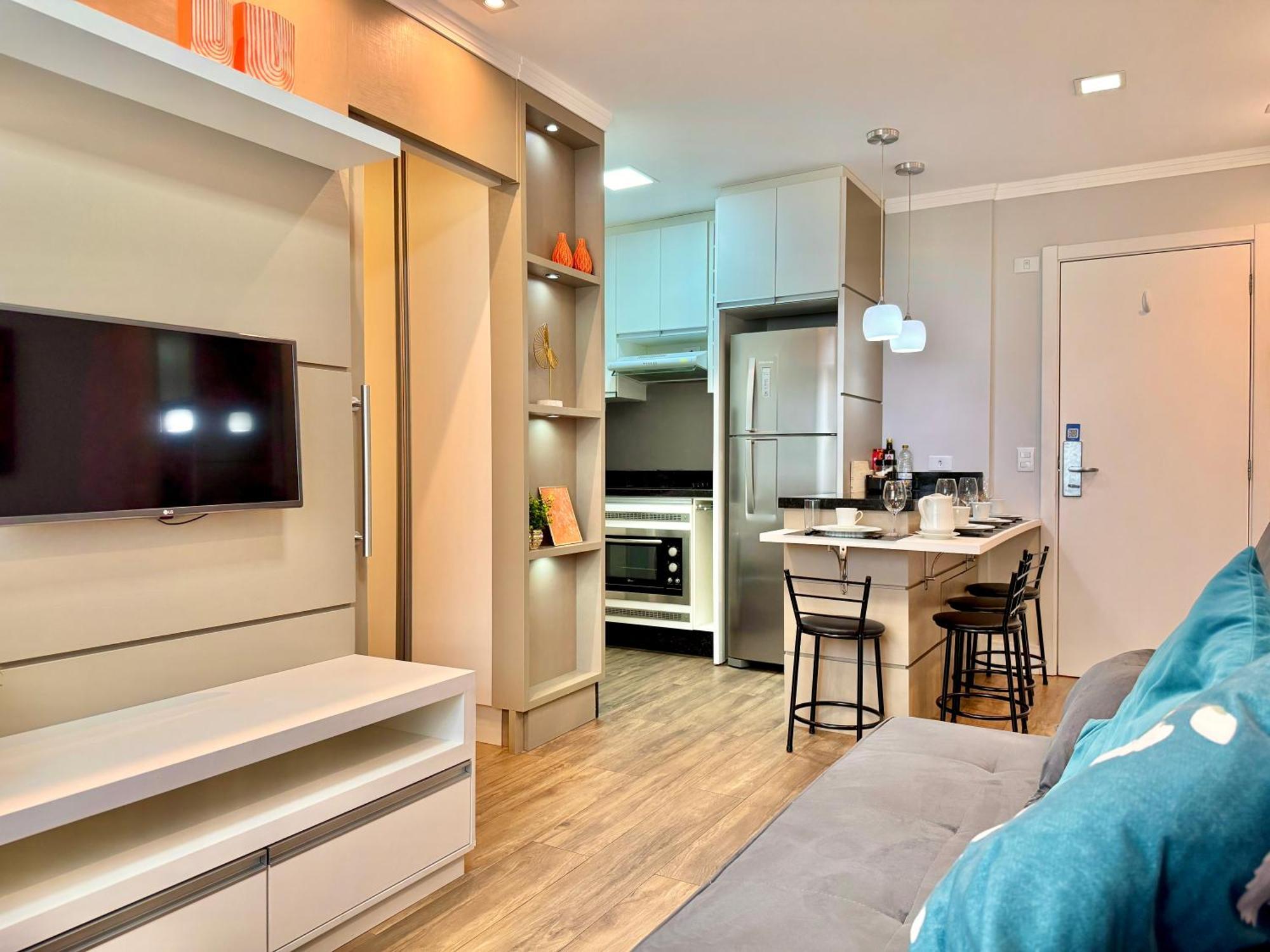 Lifespace Curitiba - Apartamentos Urooms Pokoj fotografie